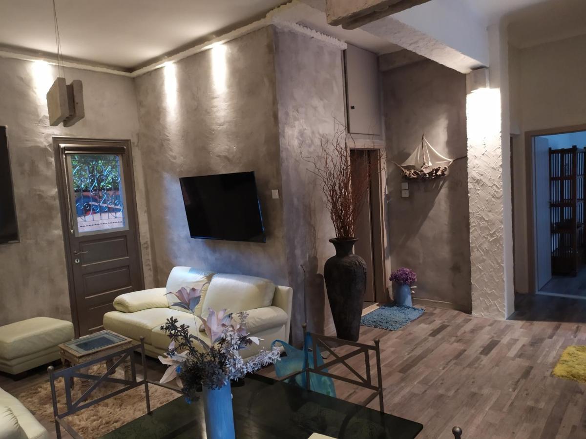 Вілла Unique Luxury House Афіни Екстер'єр фото